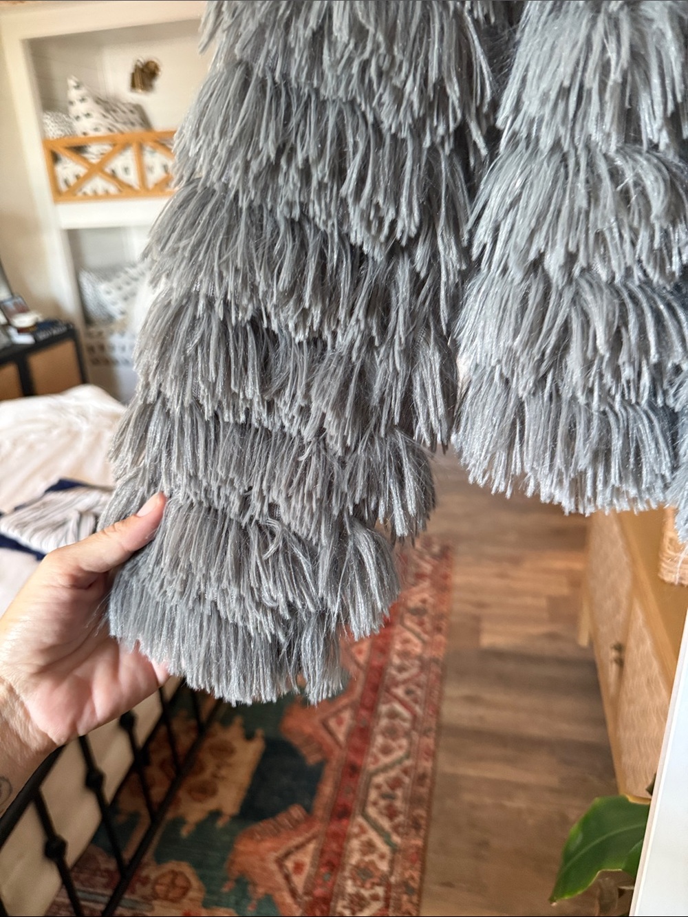 Women's Gray Faux Fur Teddy Jacket - Textured Fringe Style - Picture 3 of 9